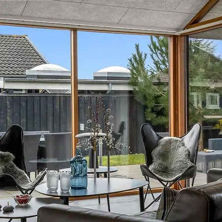 Сasa de vacaciones Aaran - 700m From The Sea By Interhome